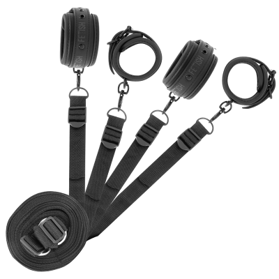 Conjunto de algemas pretas em couro e tecido com texto FETISH