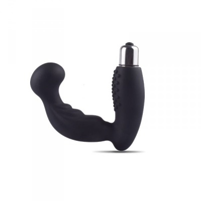 Massageador preto com textura e extremidade metálica