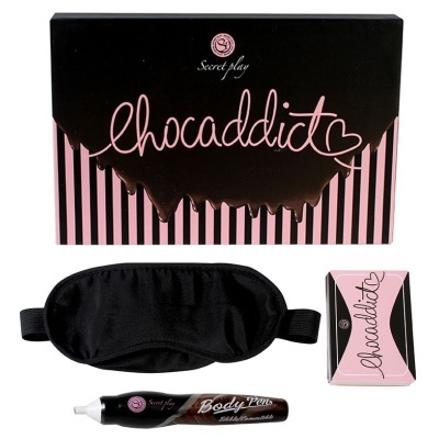 Conjunto de máscara preta para olhos, caneta corporal e embalagens pretas e rosa com texto chocaddict.