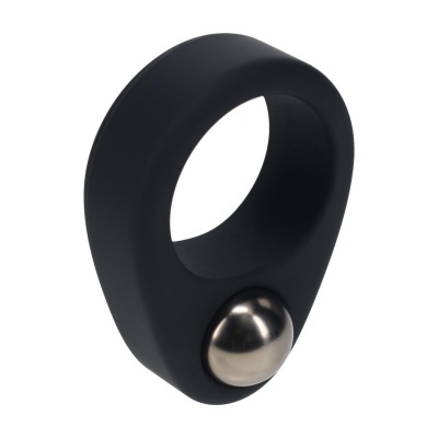 anel preto em silicone com bola metálica prateada
