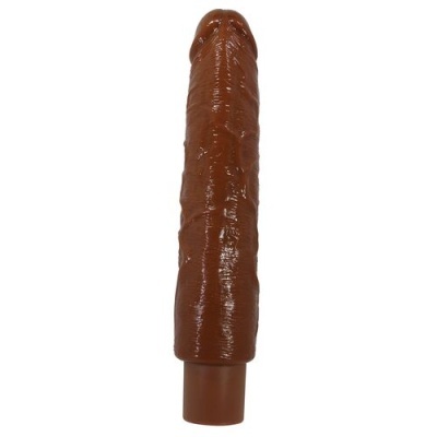 Dildo castanho com textura veiculada e base lisa sobre fundo branco