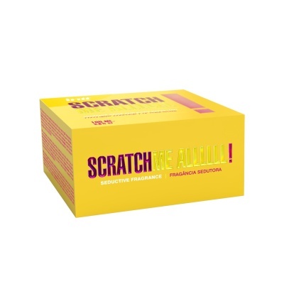 Caixa amarela com texto SCRATCH ME ALLLLL!, fragrância sedutora, capacidade 100 ML.