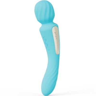 Vibrador azul claro com textura e botão prateado