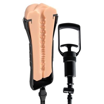 Dispositivo preto com interior em silicone cor pele e bomba manual preta ao lado