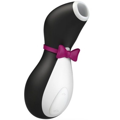 Dispositivo preto e branco em forma de pinguim com gravata borboleta roxa