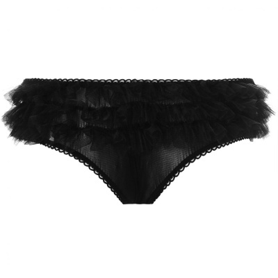 Cueca preta feminina com folhos em tule e bordas decorativas