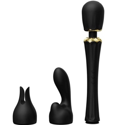 Conjunto de três vibradores pretos em silicone, incluindo varinha com detalhes dourados e dois acessórios com formas distintas.