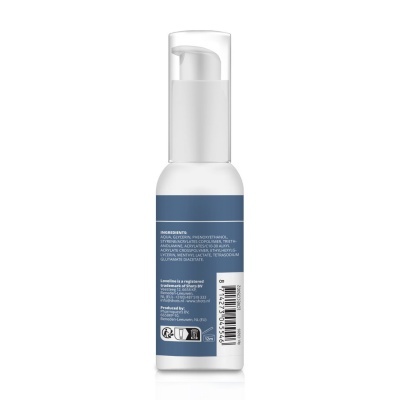 Frasco branco com bomba doseadora e tampa transparente com rótulo azul e texto