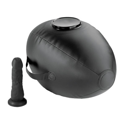 Produto insuflável preto com acessório fálico preto