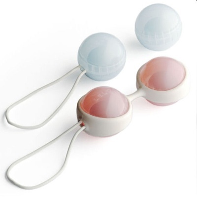 Bolas de silicone para uso pessoal, rosa e branca, com estruturas e alças brancas.
