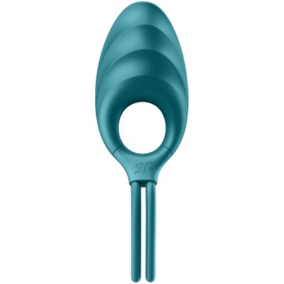 Três colheres medidoras de plástico azul turquesa, fundo branco