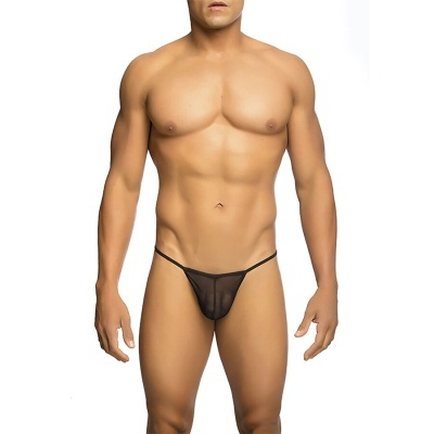 Homem vestindo tanga masculina preta transparente