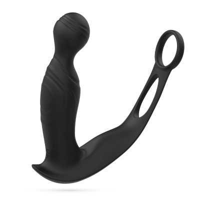 Produto de silicone preto texturizado com formato curvado e anel numa das pontas