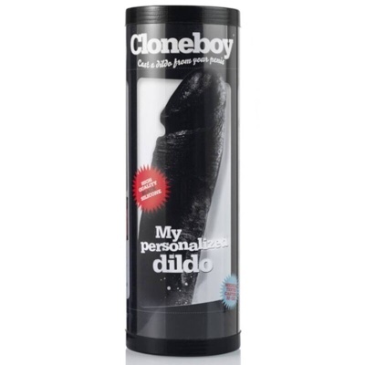 Embalagem preta cilíndrica com dildo preto e texto Cloneboy