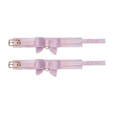 Dois colares ou pulseiras rosa com laço em strass e fivela dourada