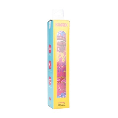 Embalagem colorida amarela e azul com vibrador decorado em estilo pop art visível através de janela transparente