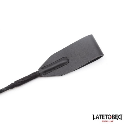 Pala preta BDSM com alça e logótipo LATETOBED