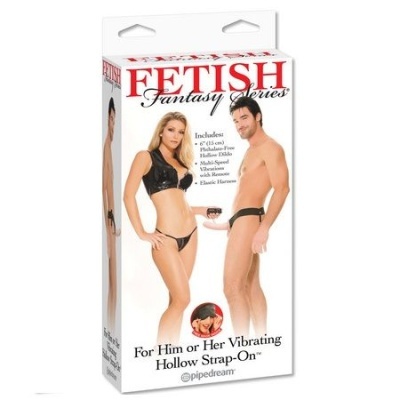 Embalagem de produto Fetish Fantasy Series com casal com roupa íntima preta
