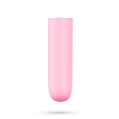 Objeto cilíndrico rosa com topo azul riscado sobre fundo branco