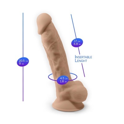 Dildo bege com ventosa e medidas destacadas