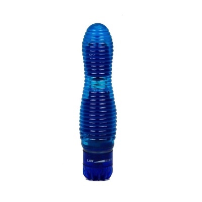 Vibrador azul translúcido com textura de anéis e controle de intensidade.