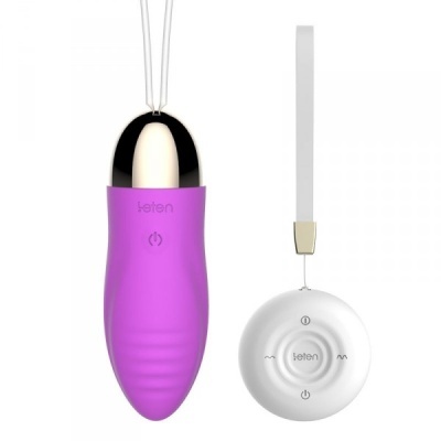 Dispositivo vibratório roxo com comando branco da marca LETEN
