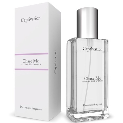 Perfume Chase Me Captivation para mulheres com embalagem branca e frasco transparente.