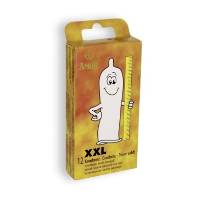 Embalagem amarela de preservativos XXL com desenho de preservativo sorridente segurando régua.