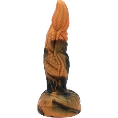 Objeto de silicone com textura reptiliana em tons laranja e preto