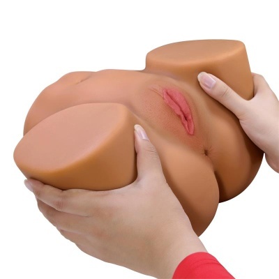Modelo anatómico em silicone cor pele com genitália feminina