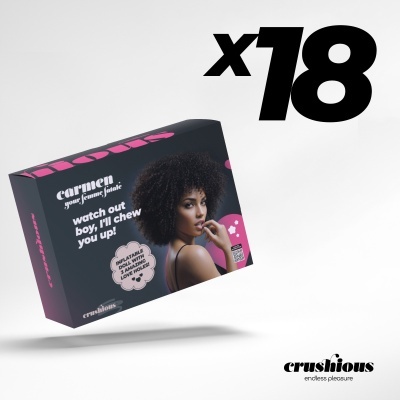 Caixa de produto erótico com imagem de mulher e texto com indicação da marca crushious e detalhe x18
