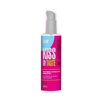 Frasco de gel beijável com rotulo rosa, azul e amarelo e texto KISS AND TASTE