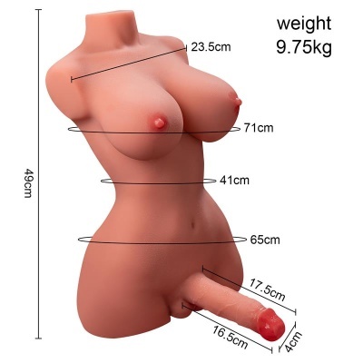 Figura corpo torso feminino com seios e pênis, medidas e peso indicados.