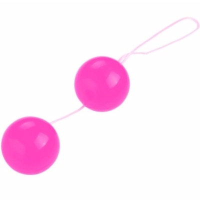 Bolas rosas ligadas por corda com alça