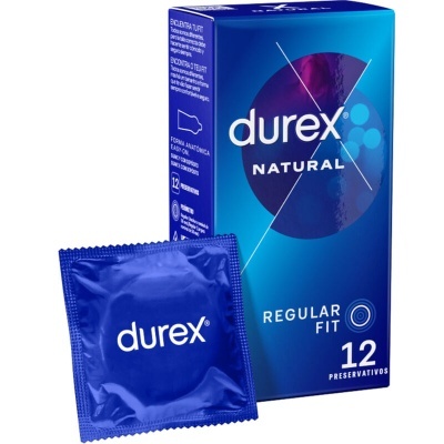 Caixa azul de preservativos Durex Natural Regular Fit com 12 unidades e pacote individual azul com logótipo branco