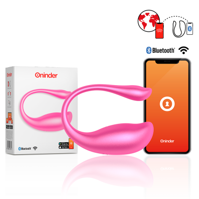 Dispositivo rosa Oninder com caixa e telemóvel com app