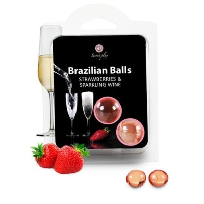 Embalagem transparente com cápsulas Brazilian Balls sabor morango e vinho espumante