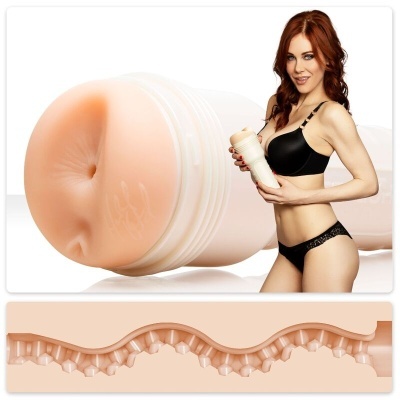 Dispositivo masculino de masturbação em material flexível cor de pele com textura interna e mulher em lingerie preta