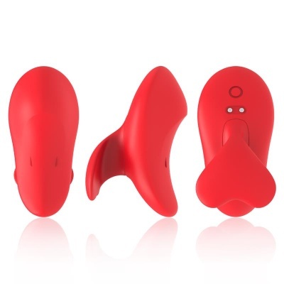 Produto ergonómico vermelho em silicone visto de três ângulos