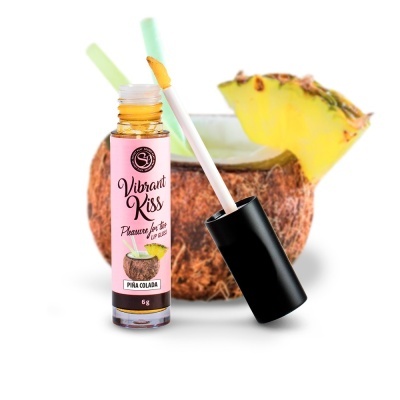 Gloss labial Vibrant Kiss sabor Piña Colada com coco e ananás ao fundo