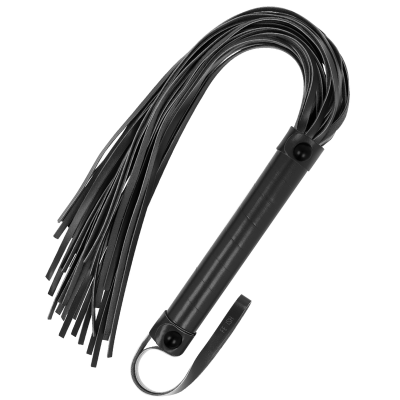 Chicote preto com tiras finas e alça