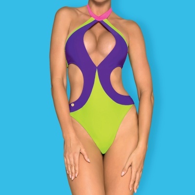 Fato de banho feminino verde, roxo e cor de rosa com recortes em fundo azul
