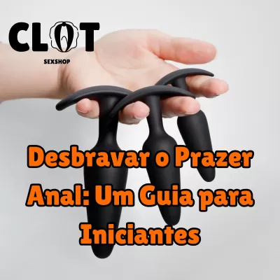 Mão a segurar plugs anais pretos com texto promocional da Clot Sexshop