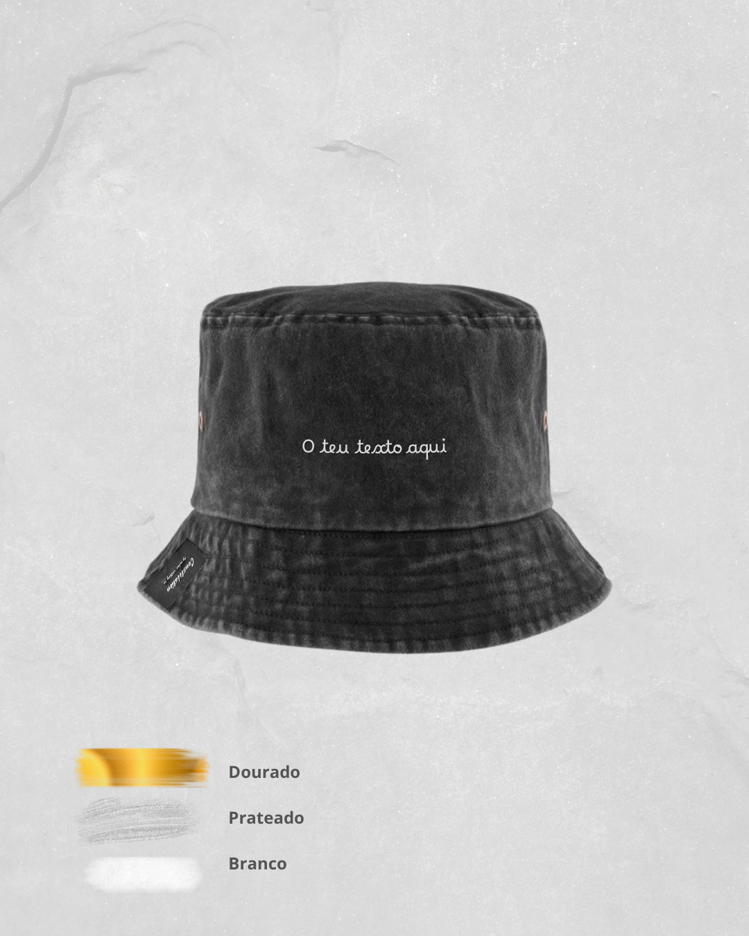 Chapéu tipo pescador preto com texto bordado
