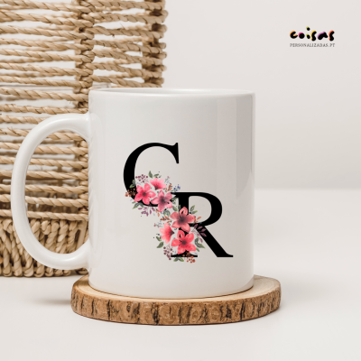 Caneca&#x20;Personalizada&#x20;em&#x20;Cer&#x00E2;mica&#x20;&#x7C;&#x20;Iniciais&#x20;em&#x20;5&#x20;Cores
