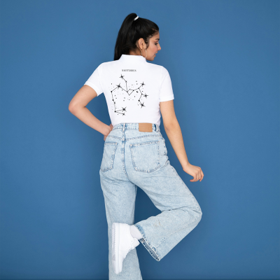 T-Shirt&#x20;Mulher&#x20;Constela&#x00E7;&#x00F5;es&#x20;do&#x20;Signo&#x20;&#x7C;&#x20;Branco&#x20;ou&#x20;Preto