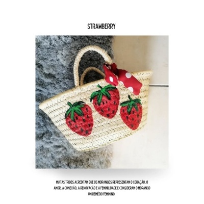 Cestas&#x20;de&#x20;Palha&#x20;Pintadas&#x20;&#x00E0;&#x20;M&#x00E3;o&#x3A;&#x20;Cada&#x20;Pe&#x00E7;a,&#x20;Uma&#x20;Hist&#x00F3;ria