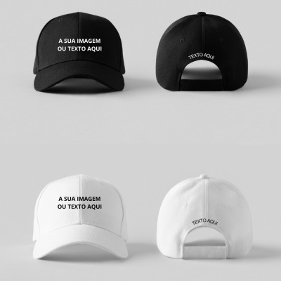 Quatro bonés, dois pretos e dois brancos, com textos personalizados visíveis, em fundo cinza claro.