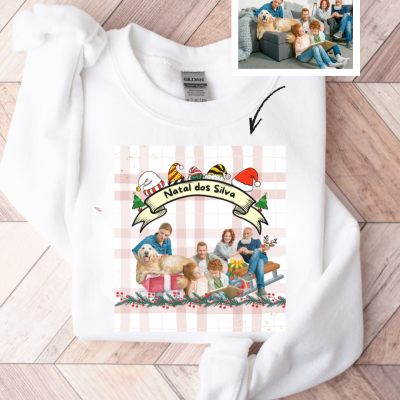 Camisola&#x20;de&#x20;Natal&#x20;personalizada&#x20;com&#x20;fotografias&#x20;e&#x20;nomes&#x20;de&#x20;fam&#x00ED;lia