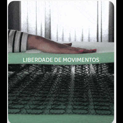 Colchão com molas e camada verde, braço de pessoa deitado, texto LIBERDADE DE MOVIMENTOS